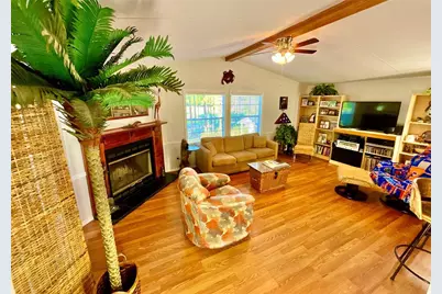 129 Crystal Lake Drive, Melrose, FL 32666 - Photo 12