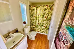 129 Crystal Lake Dr, Melrose, FL 32666 - Photo 22