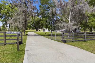 17256 NW 250th Way, High Springs, FL 32643 - Photo 2