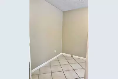 2219 NW 17th Avenue, Gainesville, FL 32605 - Photo 38