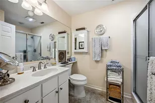 5027 SW 9th Ln, Gainesville, FL 32607 - Photo 18