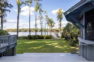 25608 Devonia St, Melrose, FL 32666 - Photo 1