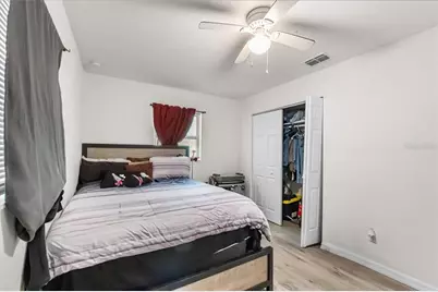 517 E Main Street, Bronson, FL 32621 - Photo 14