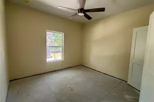 332 SE 3rd Ave, Melrose, FL 32666 - Photo 8