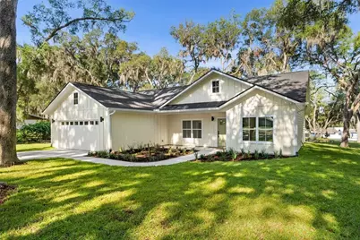 332 SE 3rd Avenue, Melrose, FL 32666 - Photo 2