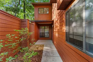 5701 SW 10th Pl, Gainesville, FL 32607 - Photo 4