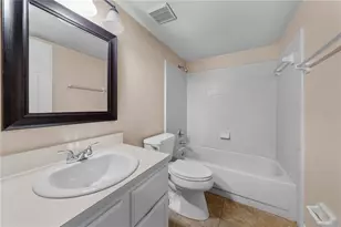 5701 SW 10th Pl, Gainesville, FL 32607 - Photo 20