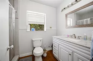 2110 NW 3rd Pl, Gainesville, FL 32603 - Photo 14