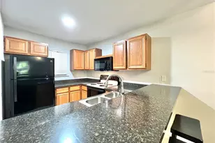 81 SE 16th Ave, Gainesville, FL 32601 - Photo 12