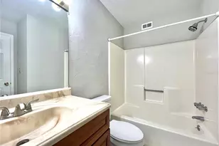 81 SE 16th Ave, Gainesville, FL 32601 - Photo 14