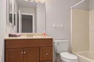 81 SE 16th Ave, Gainesville, FL 32601 - Photo 18