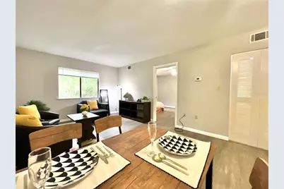 81 SE 16th Avenue #D101, Gainesville, FL 32601 - Photo 6