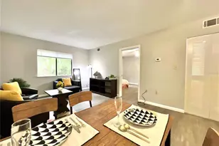 81 SE 16th Ave, Gainesville, FL 32601 - Photo 6