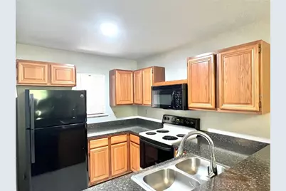 81 SE 16th Avenue #D101, Gainesville, FL 32601 - Photo 10