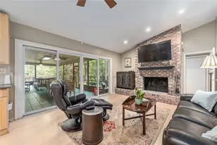 2725 NW 38th St, Gainesville, FL 32605 - Photo 18