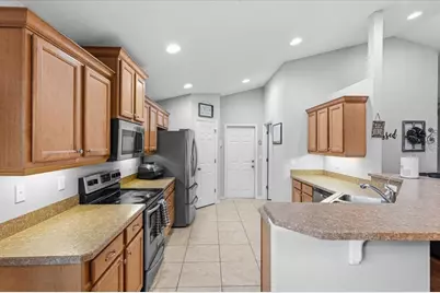 934 NW 255th Way, Newberry, FL 32669 - Photo 8