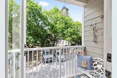 621 SW 10th Street #201, Gainesville, FL 32601 - Photo 16