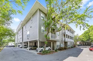 621 SW 10th St, Gainesville, FL 32601 - Photo 2