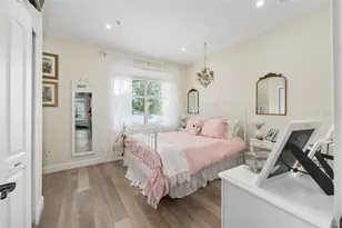 621 SW 10th St, Gainesville, FL 32601 - Photo 20