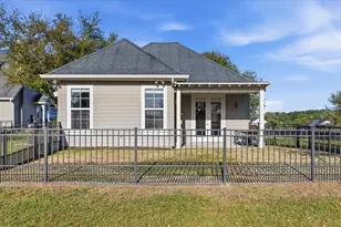 10401 NW 153rd Terrace, Alachua, FL 32615 - Photo 14