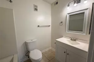 3921 SW 34th St, Gainesville, FL 32608 - Photo 24