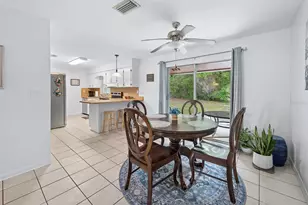 102 Swans Nest Cir, Melrose, FL 32666 - Photo 10