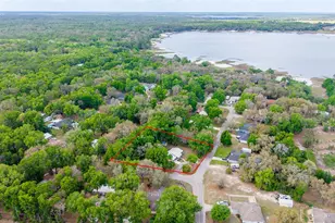 102 Swans Nest Cir, Melrose, FL 32666 - Photo 1