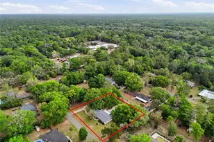 2921 NW 30th Ter, Gainesville, FL 32605 - Photo 2