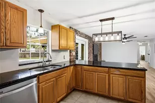 3900 NW 37th Pl, Gainesville, FL 32606 - Photo 24