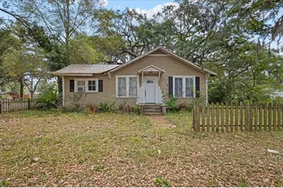 518 NE 2nd Street, Trenton, FL 32693 - Photo 1