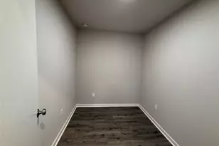 2232 SE 8th Pl, Gainesville, FL 32641 - Photo 16