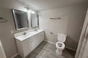 2232 SE 8th Pl, Gainesville, FL 32641 - Photo 10