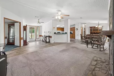 11201 SW 49th Terrace, Lake Butler, FL 32054 - Photo 6