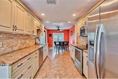 533 NW 39th Drive, Gainesville, FL 32607 - Photo 14