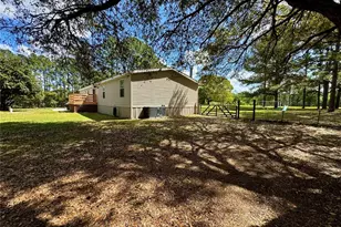 7222 NW 205 Terrace, Alachua, FL 32615 - Photo 6