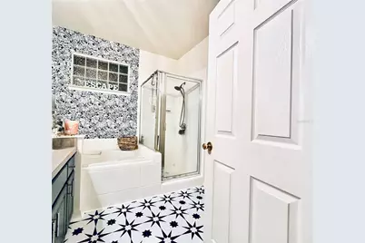 11607 NW 18th Place, Gainesville, FL 32606 - Photo 18