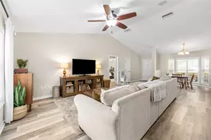 8406 SW 69th Pl, Gainesville, FL 32608 - Photo 4