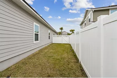 250 Daydream Avenue, Yulee, FL 32097 - Photo 32