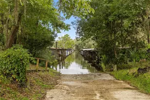 110 Shaffer Ave, Crescent City, FL 32112 - Photo 38