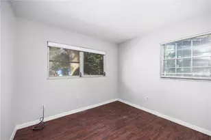 1135 NE 24th Terrace, Gainesville, FL 32641 - Photo 28