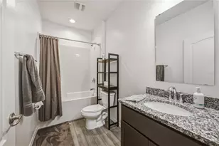 670 NW 243rd Ter, Newberry, FL 32669 - Photo 28