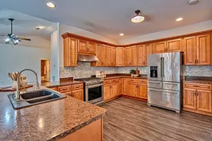 9880 NW 110th St, Chiefland, FL 32626 - Photo 8