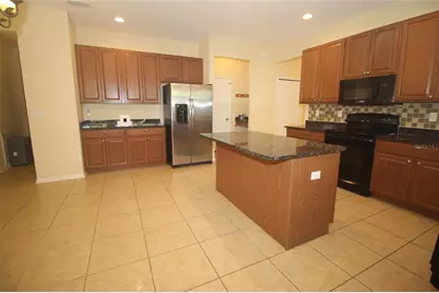 2803 Moonstone Bend, Kissimmee, FL 34758 - Photo 6