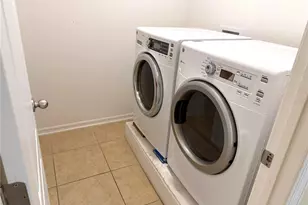 2803 Moonstone Bend, Kissimmee, FL 34758 - Photo 24