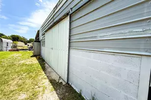 104 Waterway Ave, Satsuma, FL 32189 - Photo 32