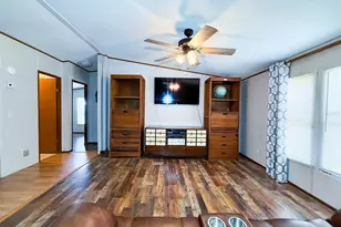 104 Waterway Ave, Satsuma, FL 32189 - Photo 16