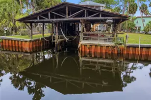 547 SE 205th St, Suwannee, FL 32692 - Photo 14