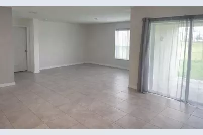 4676 Sigcom Place, Wildwood, FL 34785 - Photo 10