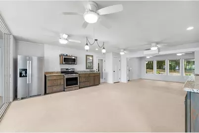 8026 NE 221st Street, Melrose, FL 32666 - Photo 10