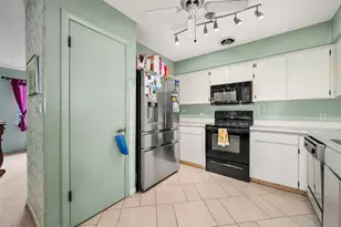 8508 NW 37th Dr, Gainesville, FL 32653 - Photo 14